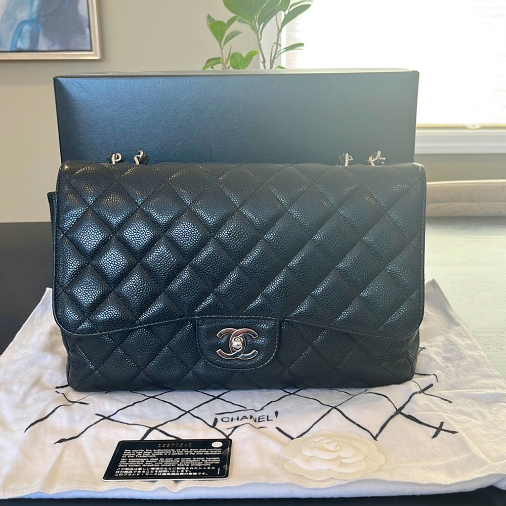 💯 Authentic Chanel Caviar Jumbo